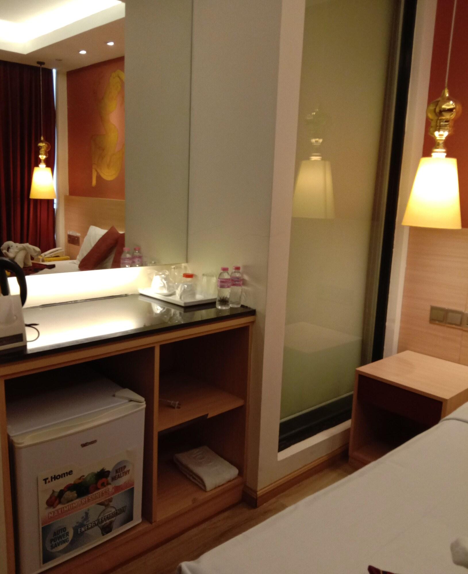 Shwe Pyi San Yar Hotel Yangon Exteriör bild