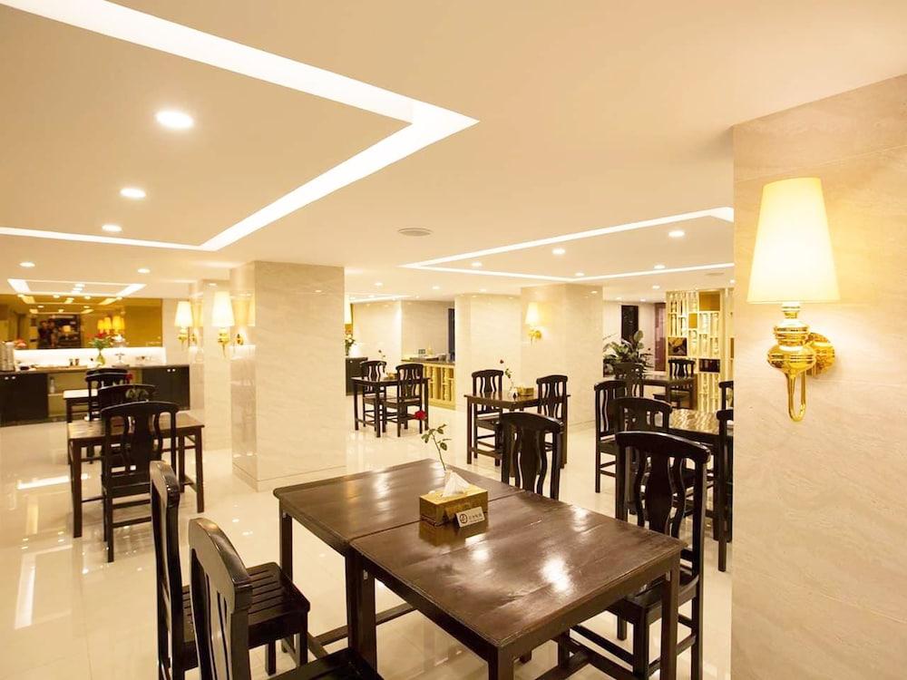 Shwe Pyi San Yar Hotel Yangon Exteriör bild